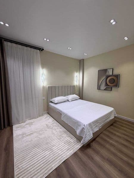 Факат оилага ЗАГС бн <br />
2-хона 1-этаж 4-этажка<br />
Чил