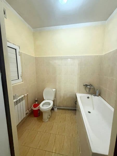 Yunisobot Turkiston metrosi yaqinida joylashgan 3-xonali kva — фото 4