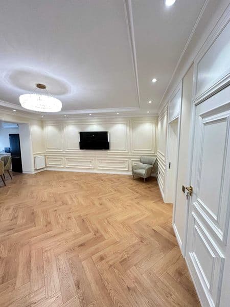 Сдаётся просторная, уютная квартира в центре города, имеющая