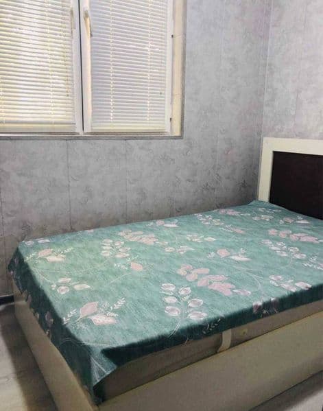 Ахмад Югнакий<br />
Хамма шароити бор<br />
1х2 хона<br />
2