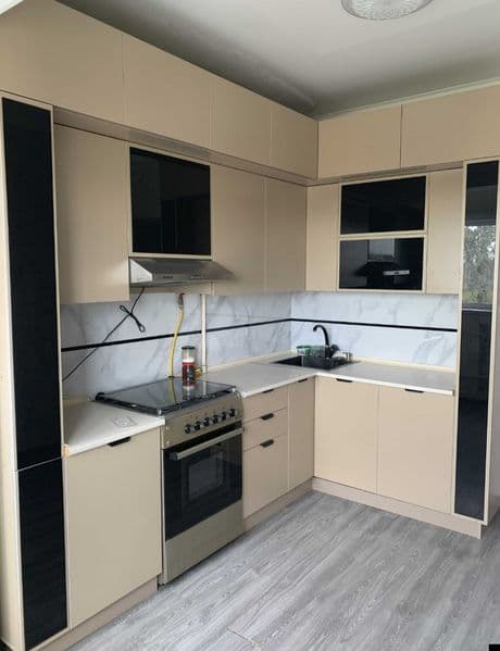 2/5/9 62м² художники <br />
Недалеко от метро <br />
Выполне