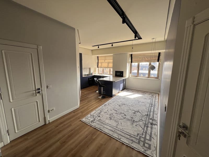 В центре города Яккасарайский район, Улица Мукими 1й проезд.