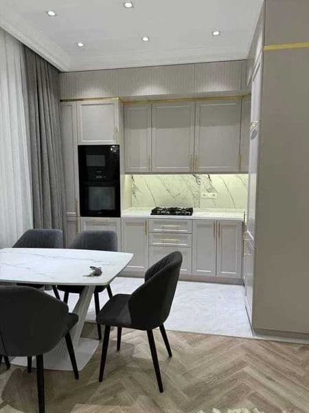 Сдаётся шикарная 3-комнатная квартира в Ц-5<br />
<br />
Рай — фото 4