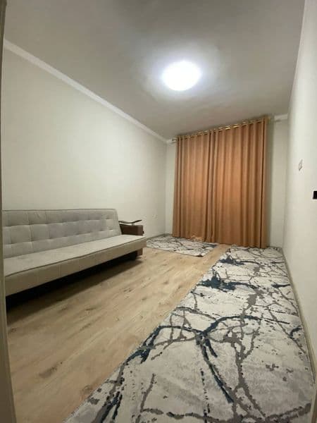 Yunusobod metrosi va "Megaplanet" savdo markaziga juda yaqin