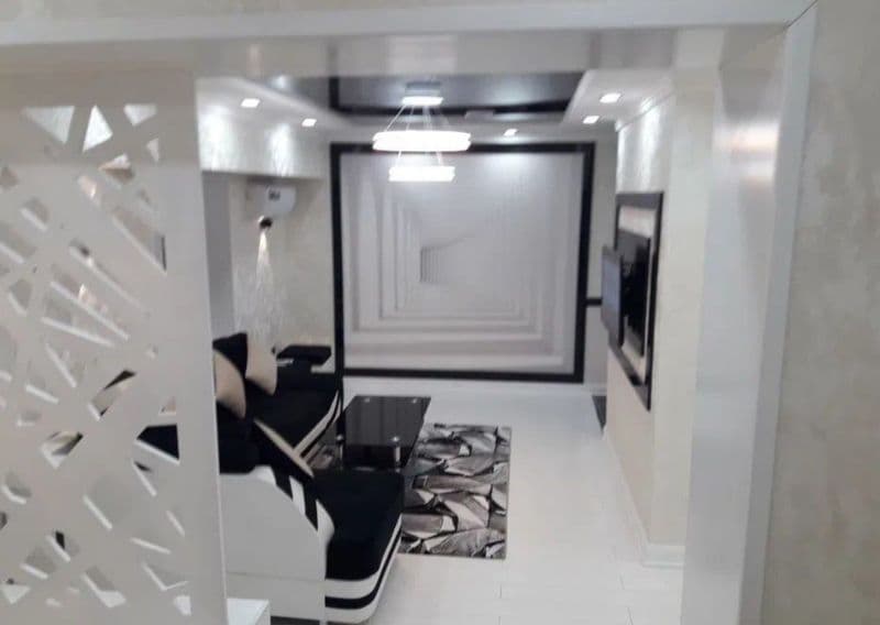 Сдаётся в аренду 1- комнатная квартира переделан в двух комн