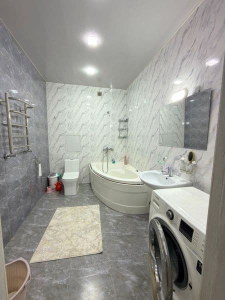 Срочно сдаётся 2 комнатная квартира новостройка в ЖК Грин ха — фото 5