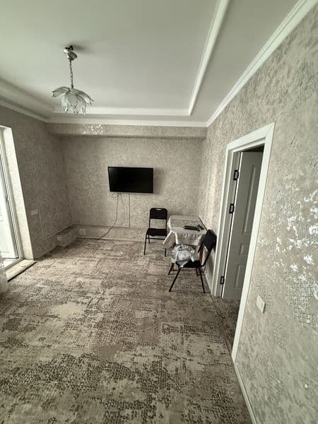 Аренда квартира<br />
кора камиш <br />
2 хона<br />
4 этаж<