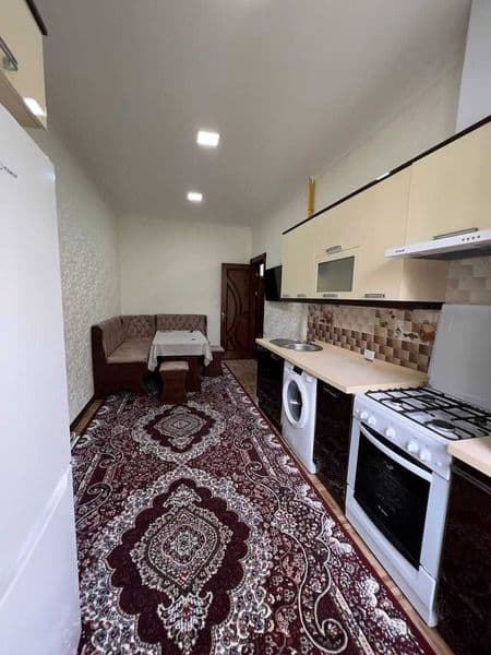 Yakkasaroy tumanida, Oybek metrosi yonida 2 xonali shinam va — фото 3