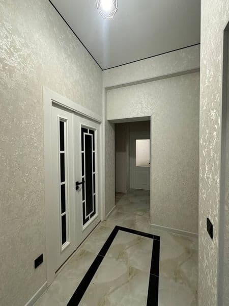 Yangi qurulib bitkazilgan kvartira holati ideal, xichkim yas — фото 4