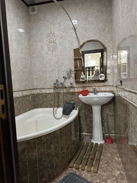 СДАЕТСЯ В АРЕНДУ – ПРЕМИУМ КВАРТИРА (Дружба Народов)<br />
У — фото 4