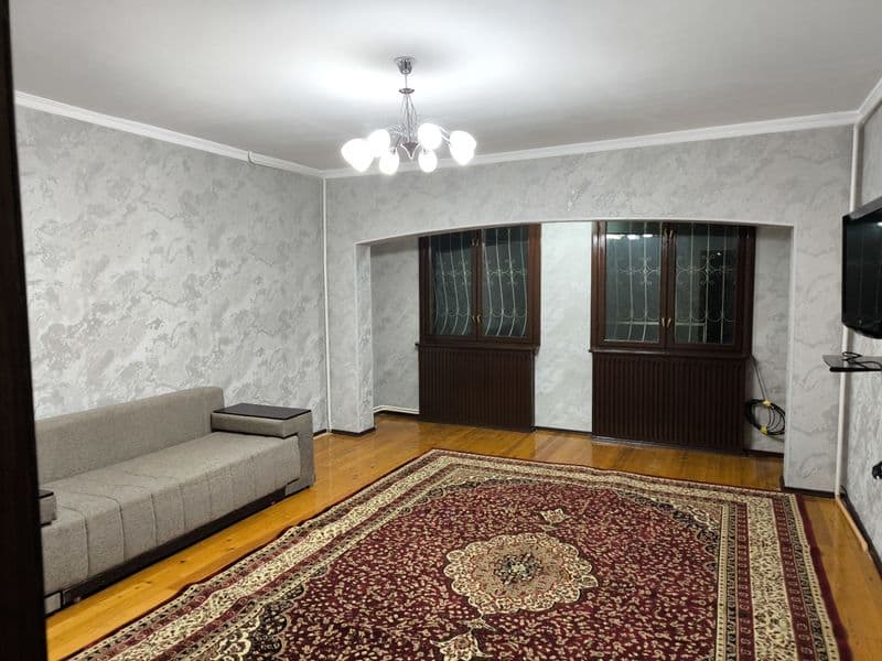 Депозит — 300 $.<br />
Квартира полностью соответствует фото