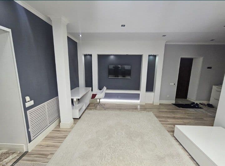 Сдается квартира в Мирзо улугбекском районе на массиве Феруз