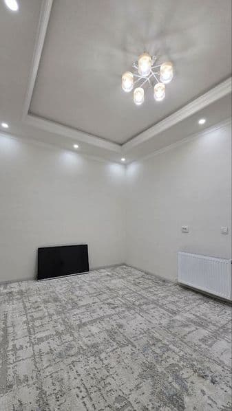 Yunusobod 16-kvartal Turkiston metroga yaqin joyda kv bor<br