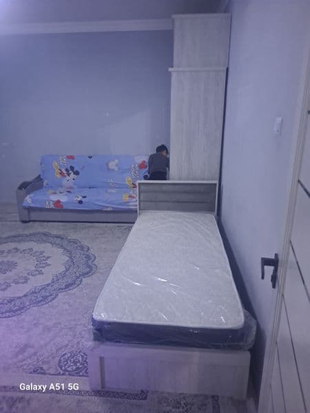 Chelonzor vatan yulli yuziga oq tepa lavash ruparasiga