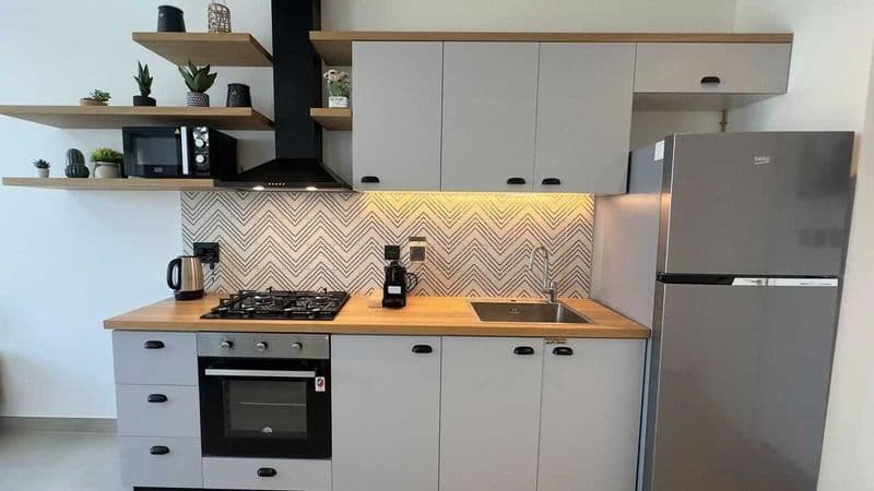 2 комнатную квартиру на 6 этаже новостройки,<br />
В квартир — фото 4