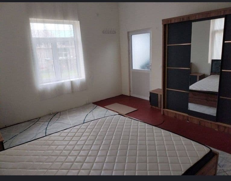 Arenda<br />
 Yunusobod:Uchqoʻrgʻon Mahalla<br />
Orentr:Sam