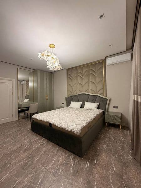 АРЕНДА 4-КОМНАТНОЙ КВАРТИРЫ (150 м2)<br />
<br />
Локация: М — фото 2