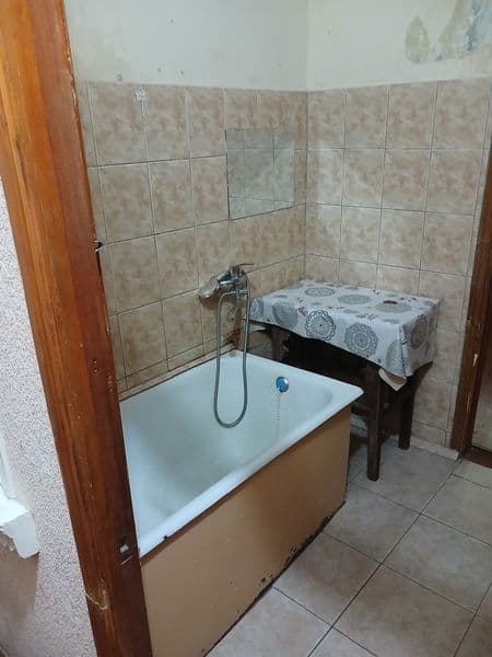 Студент, ишчи, оилага ижара.  1 хона 2 килинган хоналар алох