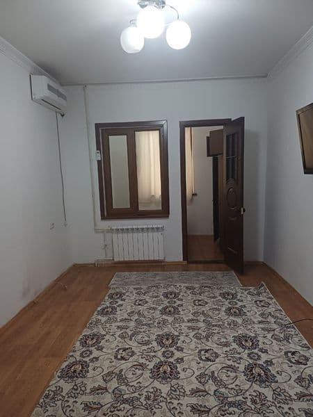 Шайхонтохур рой. Самарканд. Дарвоза <br />
Квартира. С. Ремо