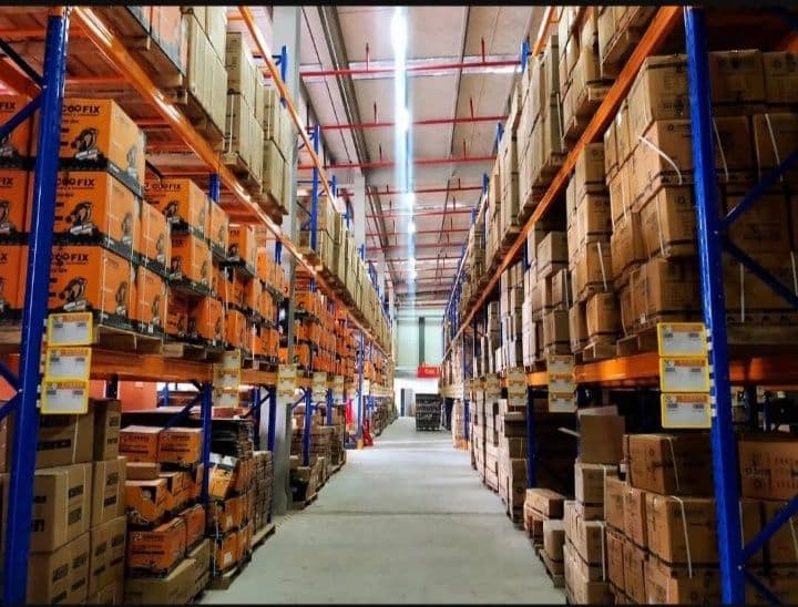 Ijaga shahardan joyimiz bor no<br />
Olchami  uzunligi 13 m<