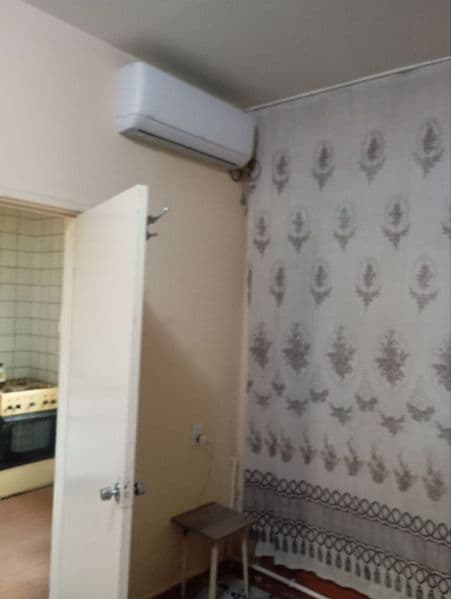 Bollarni kvartiraga olamiz. 2 ta bola kerak (oʻqiydigan / is