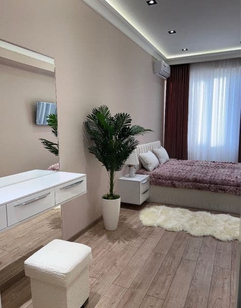 Аренда квартира метро новза <br />
3/5/9   65м2  600$ <br />