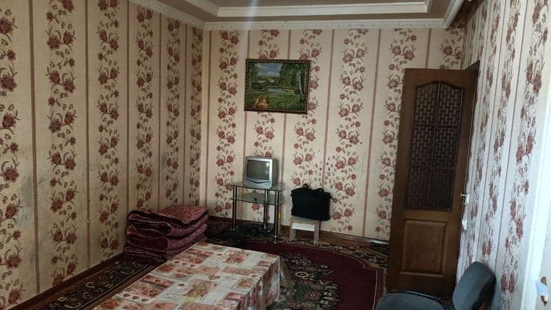 Юнусабад 8 квартал 1.2/4/4  300$ факат оила еки яхши бола ек — фото 2