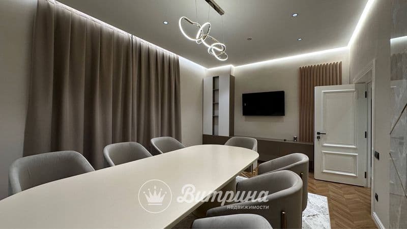 4-я  комнатная квартира, полностью укомплектованная<br />
<b — фото 3