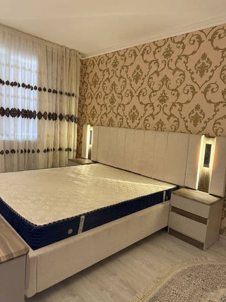 Jk Besh Chinor <br />
2 хона<br />
70кв<br />
Кирасиз яшисиз