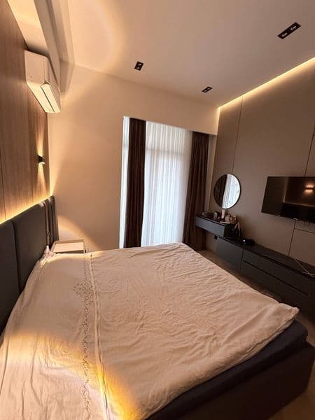 В квартире есть: Интернет, Телефон, Холодильник, Телевизор,  — фото 2