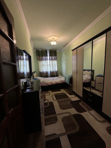 Квартира сдаётся в 6 квартал<br />
От метро 500 м оринтир 17