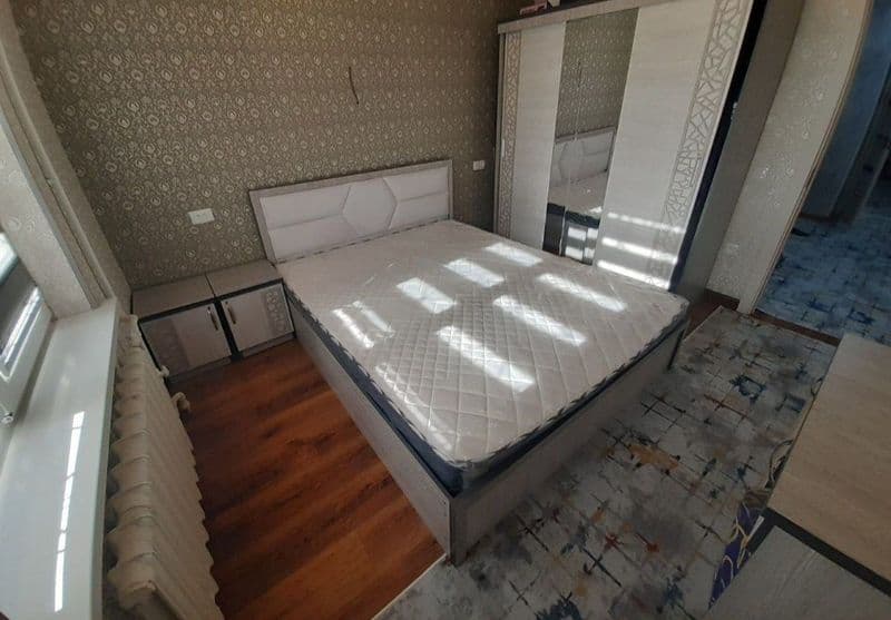 Район: яшнабад <br />
Ориентир:  кадышева <br />
Планировка: