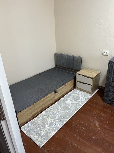 Сдается в аренду с хозяином <br />
4-х комнатная со всеми ус