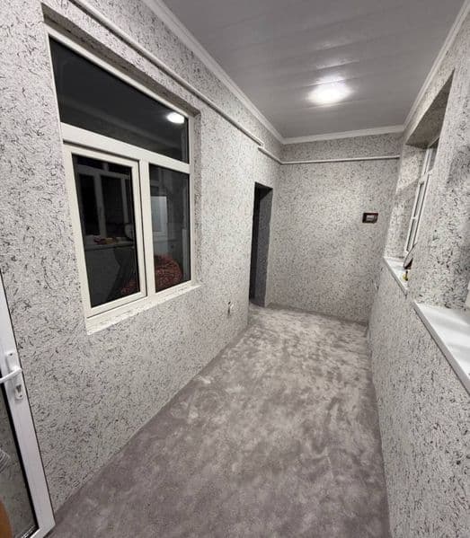 hamma xona bolingan 1 xona ichida oshxonasi bilan 1 xonasi 2