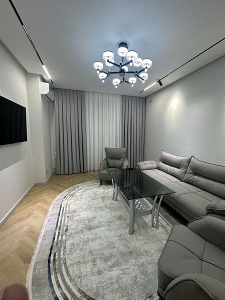 Аренда ЖК «Мухташам»<br />
<br />
Сдаётся абсолютно новая 2- — фото 2