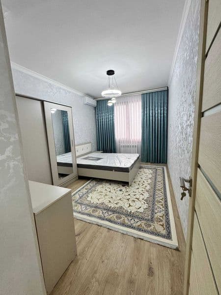 Сдаётся КЛАССНАЯ квартира<br />
<br />
• Район: Алмазарский<