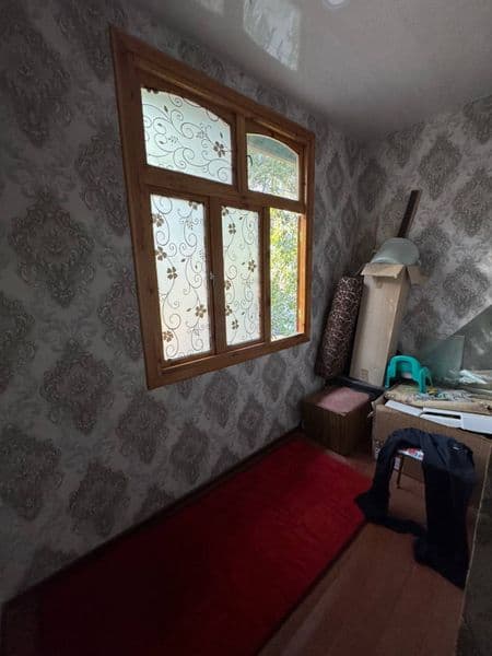 Чилонзор-24<br />
2 хона<br />
2 этаж<br />
300$<br />
Оилаг — фото 3