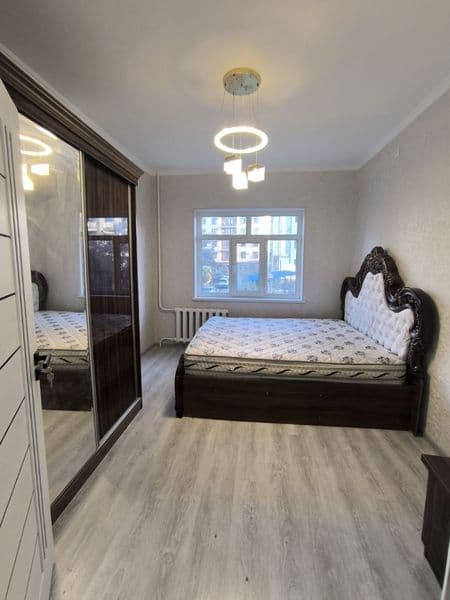 Bez makler Kavrtira arenda 4 kvartal 2 hona yunusobod shoxsa