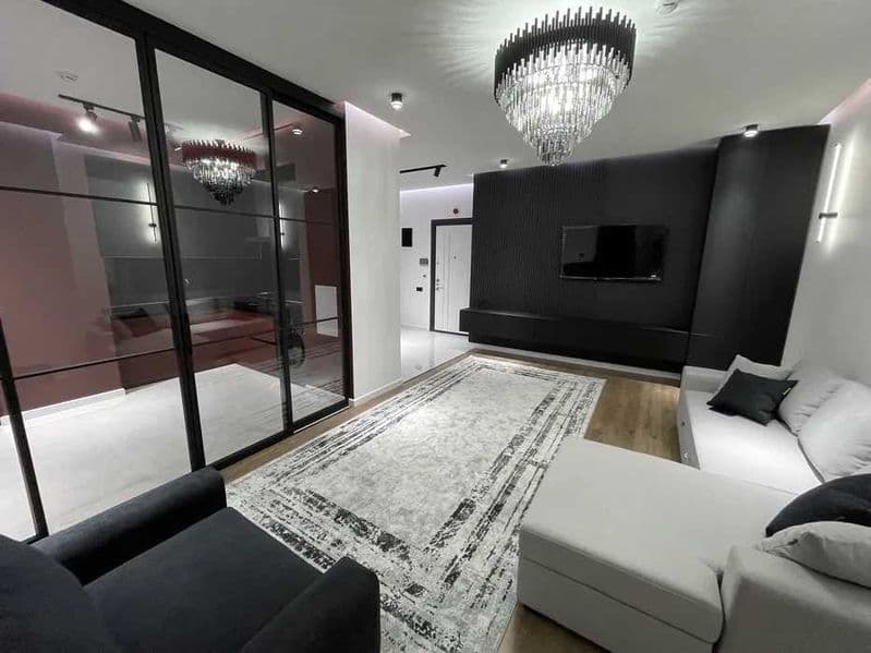 Сдаётся срочно!!<br />
<br />
Район: Мирзо Улугбекский<br />