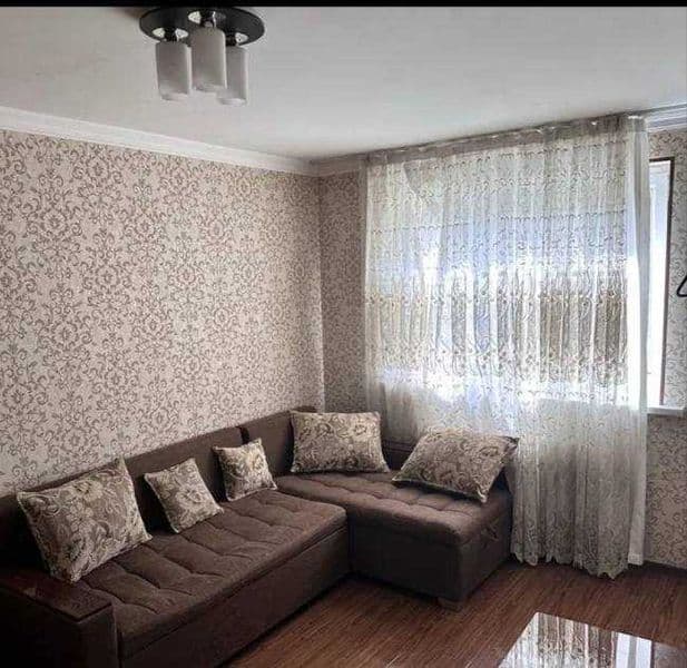 Голубые Купола<br />
<br />
Ориентир: метро Космонавтов<br /