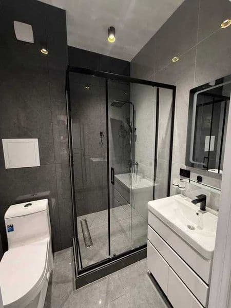 Район : Яккасарайский<br />
Адрес : Шота Руставелли<br />
<b — фото 5