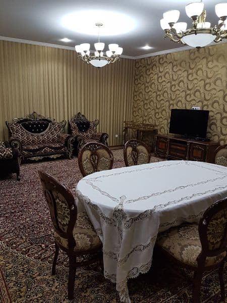 Сдаётся квартира с обстановкой <br />
• Район: Мирабадский <