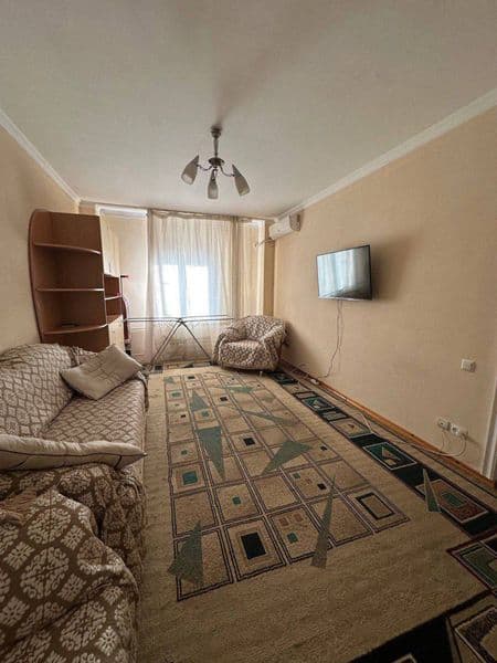 2/3/4 Паркентский базар!<br />
Аренда-450 $<br />
+998900103