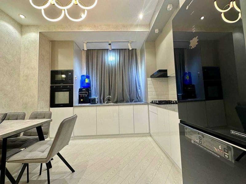 Район: Юнусабадский<br />
Адрес: шохсарой<br />
<br />
Комна — фото 4