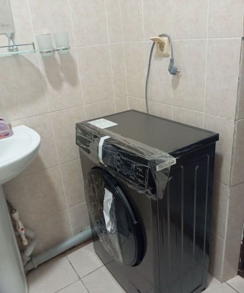 500$<br />
Maklerlar bezovta qilmasin <br />
Sergeli Yangiha