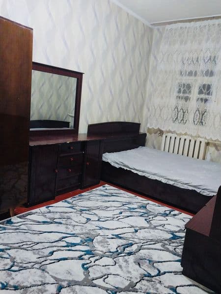 Сдается в аренду своя квартира на лабзаке <br />
Без реалтер