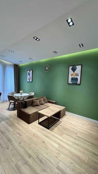 Сдаётся квартира на ЖК Тиара<br />
Ориентир - Инха<br />
Гор