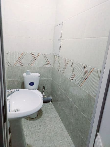 Yangi uy,odam yashamagan, barcha sharoitlari mavjud. Katta y — фото 4