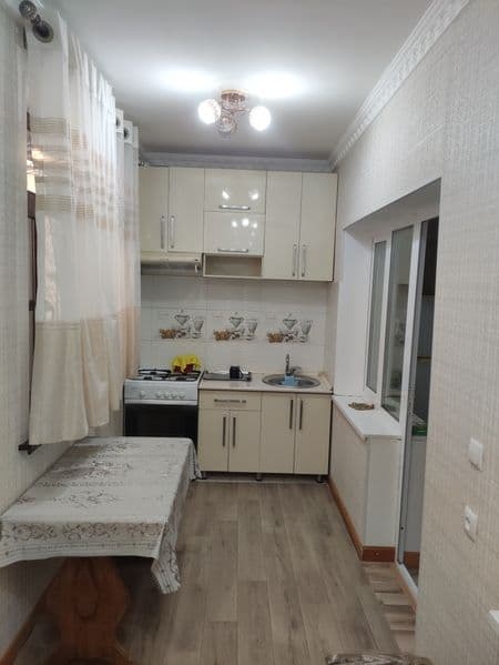 Сдается 3-х комнатная квартира в центре города, с ремонтом и