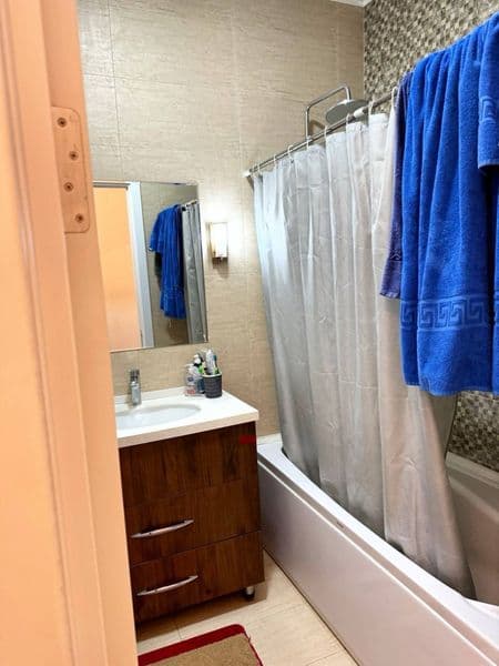 Аренда квартира Навастройка <br />
Район - Алмазар <br />
Ор